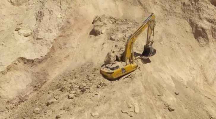 Man injured by landslide in Zarqa