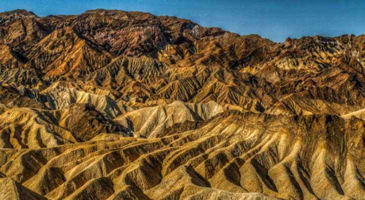 Death Valley records highest temperature on earth