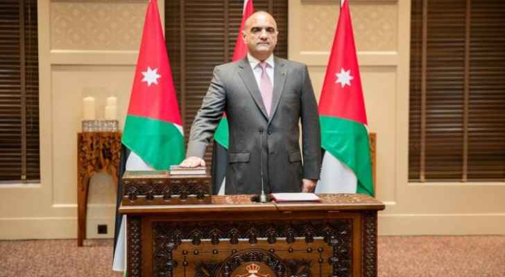 Al-Khasawneh’s Cabinet sworn in