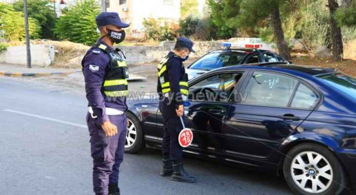 Security forces arrest 35 people, seize 431 vehicles for violating defense orders