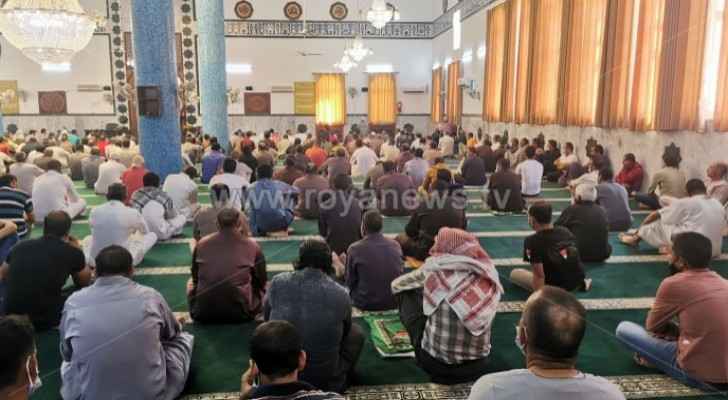 Awqaf Minister announces mosque opening hour for Friday prayer