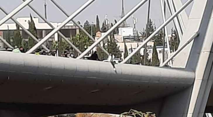 Police stop woman from committing suicide in Amman