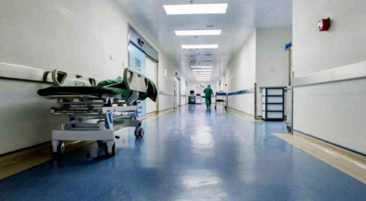 Lebanon's private hospitals reach full capacity