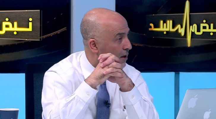 Hayajneh explains to Roya why vaccination centers have ceased operations