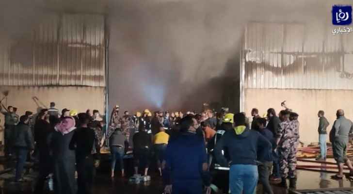 VIDEO: Massive fire breaks out in Karak shopping mall