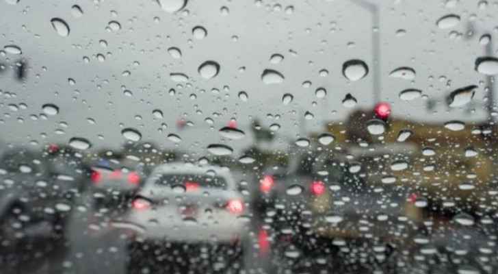 Significant drop in temperatures, rain: Arabia Weather