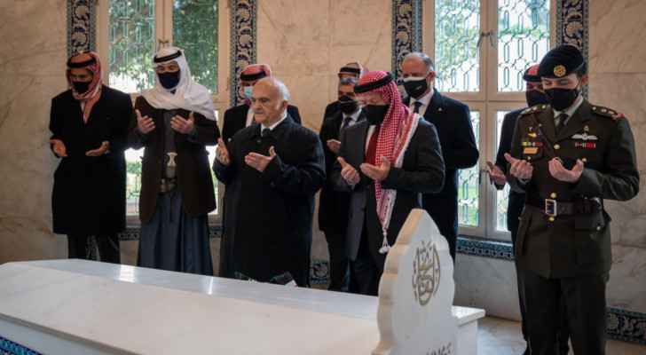 Source explains why His Majesty changed attire during centenary memorial, tomb visits