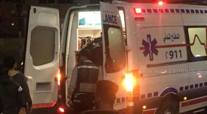 One killed, 11 injured following two-vehicle collision on Jerash-Zarqa road