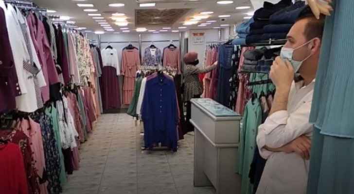 Business owners in Irbid call for reduction of curfew hours
