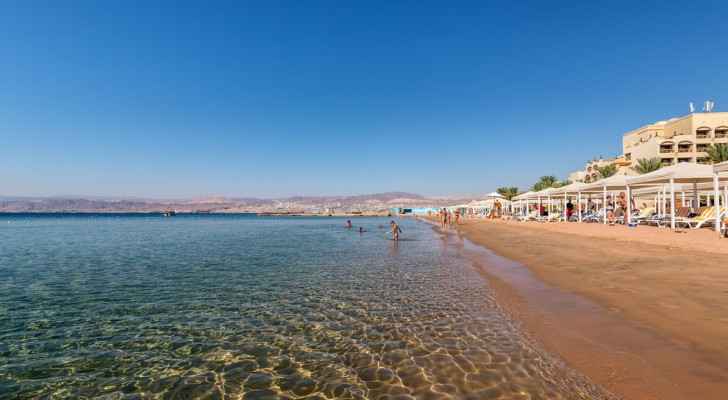 Senate committee recommends reduction of curfew hours in Aqaba as tourists enter city