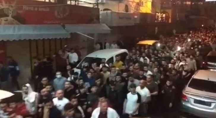 Hundreds march in Nablus in solidarity with Jerusalem