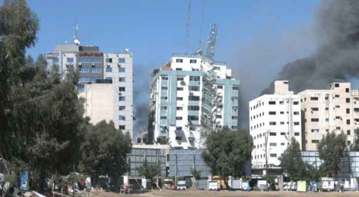 VIDEO: Israeli Occupation air raid destroys Gaza building that houses international media outlets