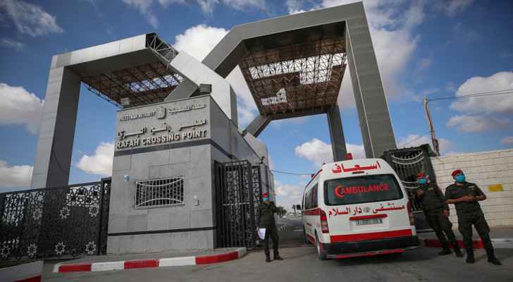 Rafah border crossing reopens to Gaza's wounded Sunday