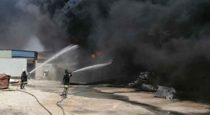 Firefighters extinguish factory fire in Muwaqqar