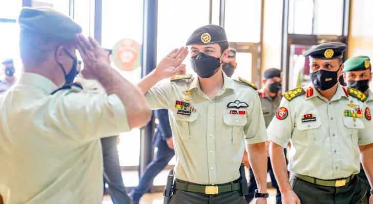 Deputizing for King, Crown Prince attends graduation at Royal Jordanian Command and Staff College
