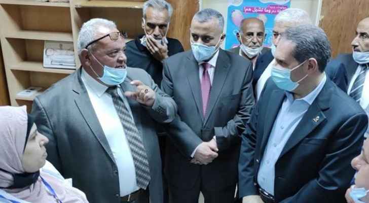 Health Minister visits health facilities in Karak