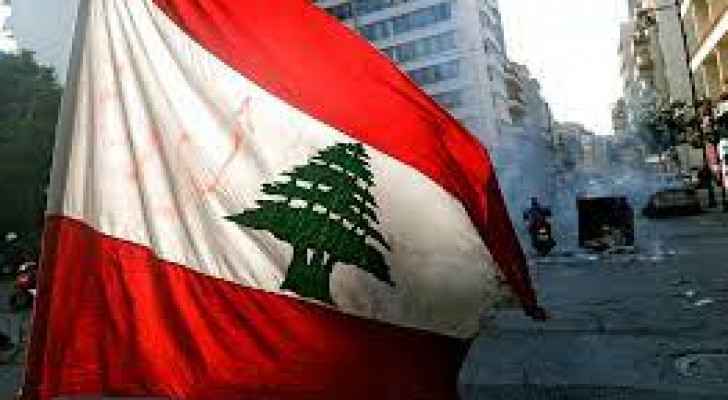 Drug importers in Lebanon warn country is running out of hundreds of items