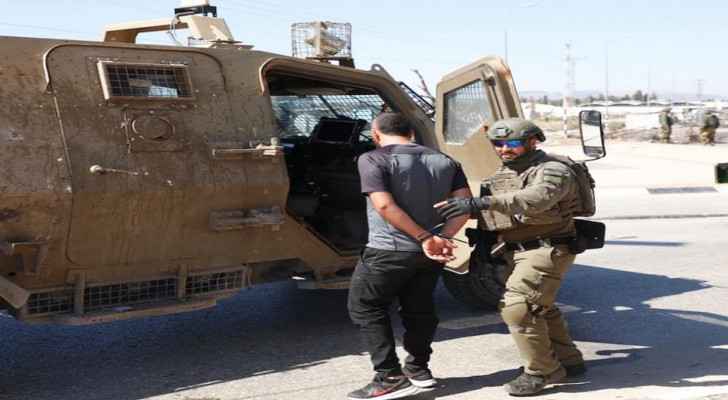 Israeli Occupation arrests seven Palestinians, including a father and three of his sons