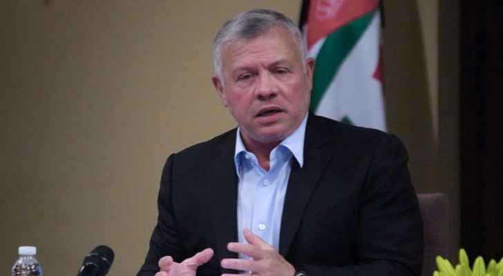 King directs aid to Lebanon, offers to treat wounded in Jordan