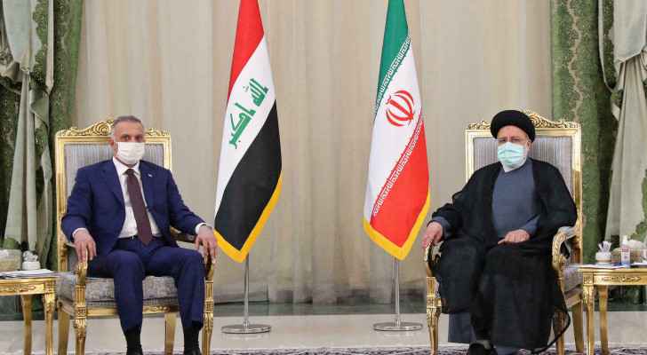 Iraqi PM holds talks on economic links on Iran visit