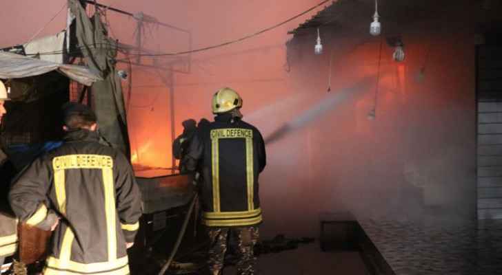 VIDEO: Firefighters extinguish huge fire at Raghadan complex area