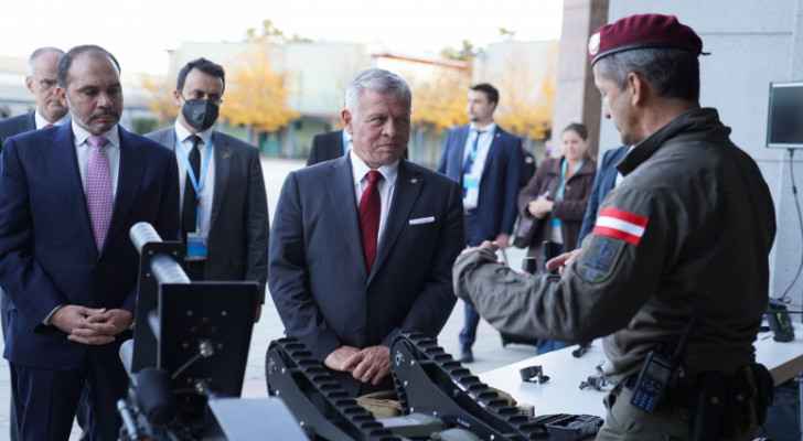 King attends tactical exercise conducted by Austrian Cobra