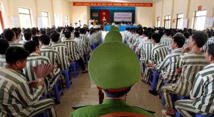 Vietnam to free 2,500 prisoners in independence amnesty