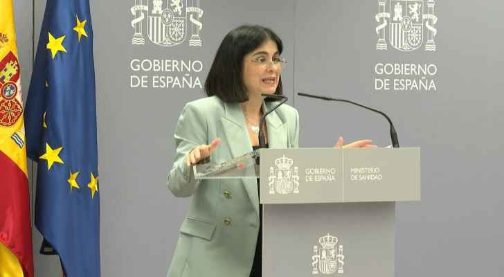 Spain to check airport arrivals from China for Covid: minister