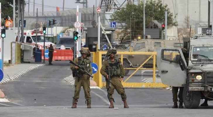 Israeli Occupation Forces tighten restrictions at Nablus checkpoints