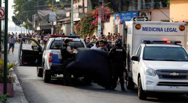 Armed attack kills 10 in Ecuador port Guayaquil: police
