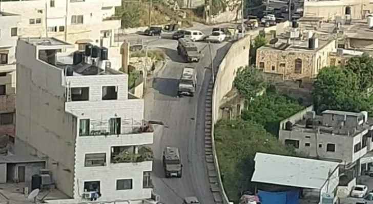 Israeli Occupation storms Old Town of Nablus