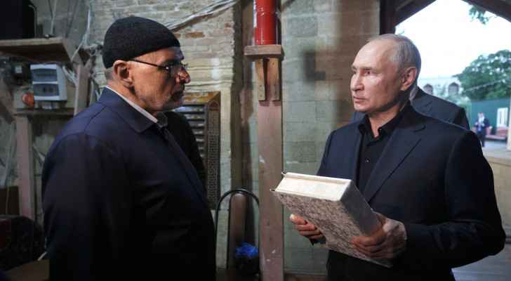Putin affirms desecration of Quran is penalized in Russia, emphasizes its sacredness