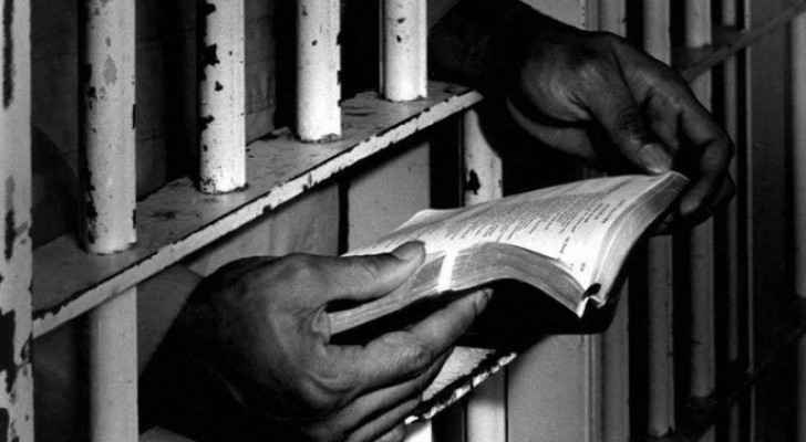 25 inmates pass Tawjihi exams