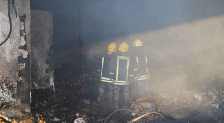 Firefighters extinguish fire near Aqaba Special Economic Zone Authority