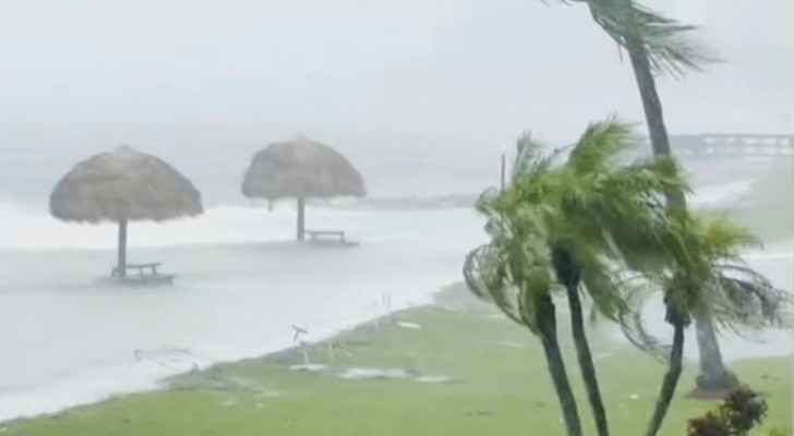 Florida city braces for extreme Category 3 hurricane
