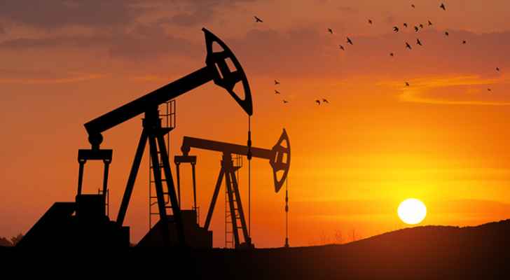 Oil prices fall for fourth consecutive week