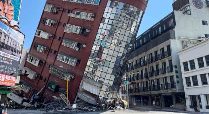 7.2-magnitude earthquake strikes Taiwan