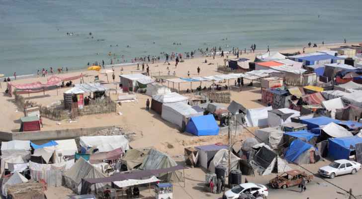 Tents housing internally displaced Palestinians in Deir el-Balah in central Gaza. (May 10, 2024) (Photo: AFP)